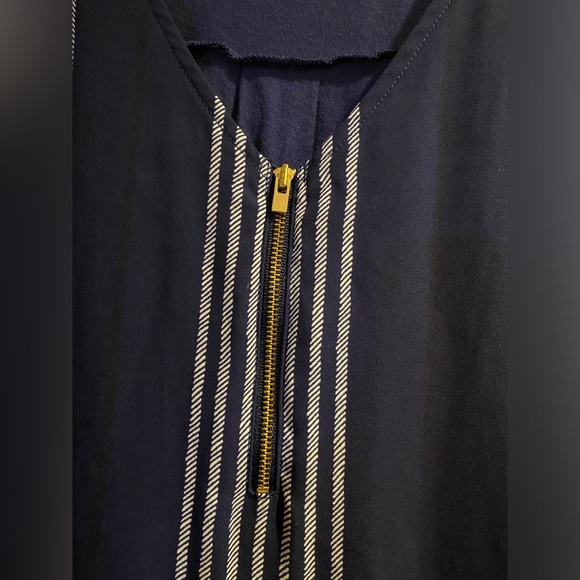 Express Tank Top - Picture 3 of 3